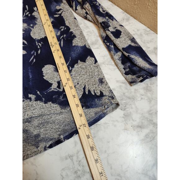 Simply Vera Vera Wang Women's Blue Floral Scoop Neck Pullover Sweater Size Large - Picture 7 of 7